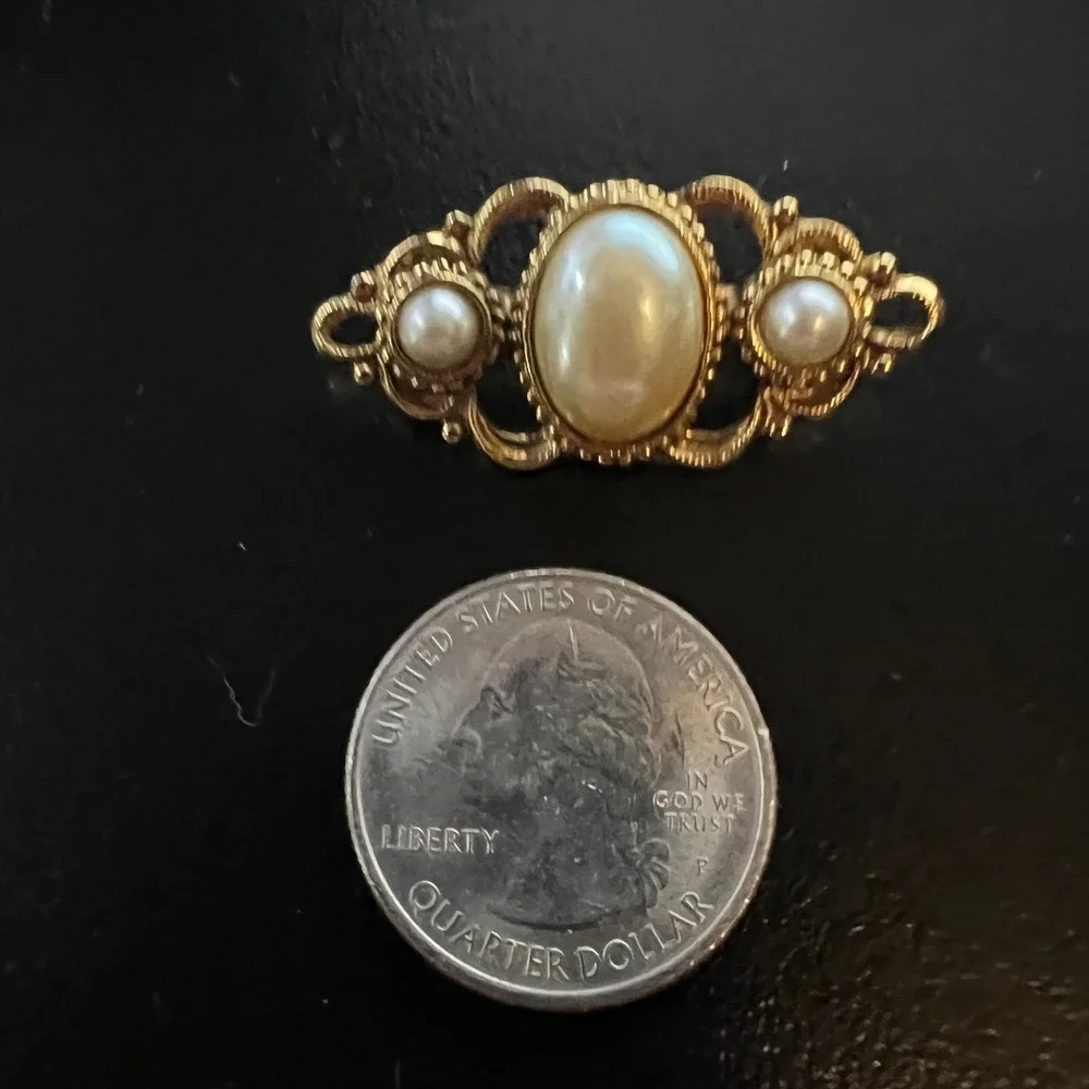 Gold Tone Imitation‎ Pearl Filigree Bar Brooch Vintage Victorian Style Pin